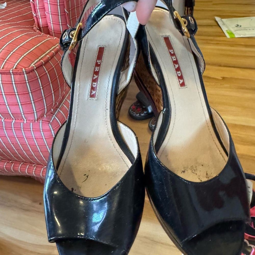 Prada Women's Navy Sandals - Picture 4 of 6